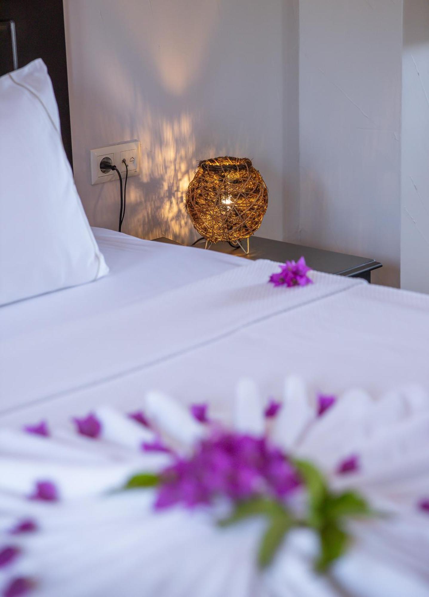 فندق Hill House Adult Only كاس المظهر الخارجي الصورة