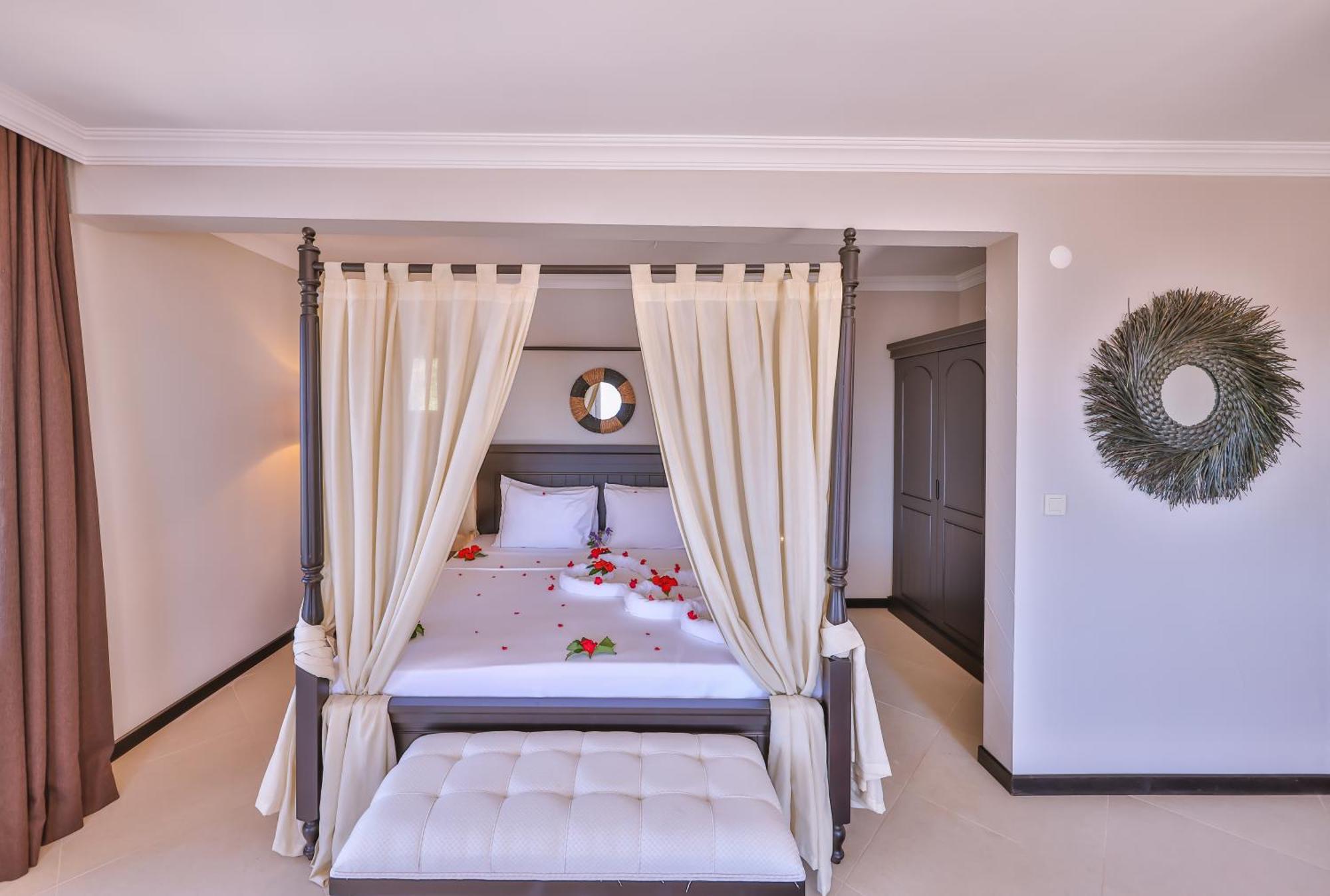 فندق Hill House Adult Only كاس المظهر الخارجي الصورة